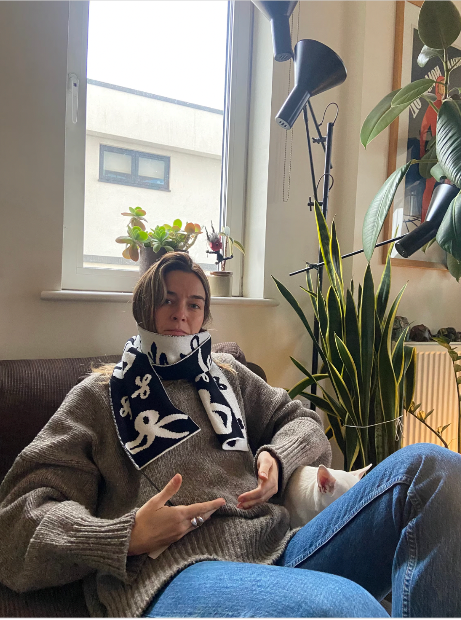 Bow Wool and Cashmere Scarf