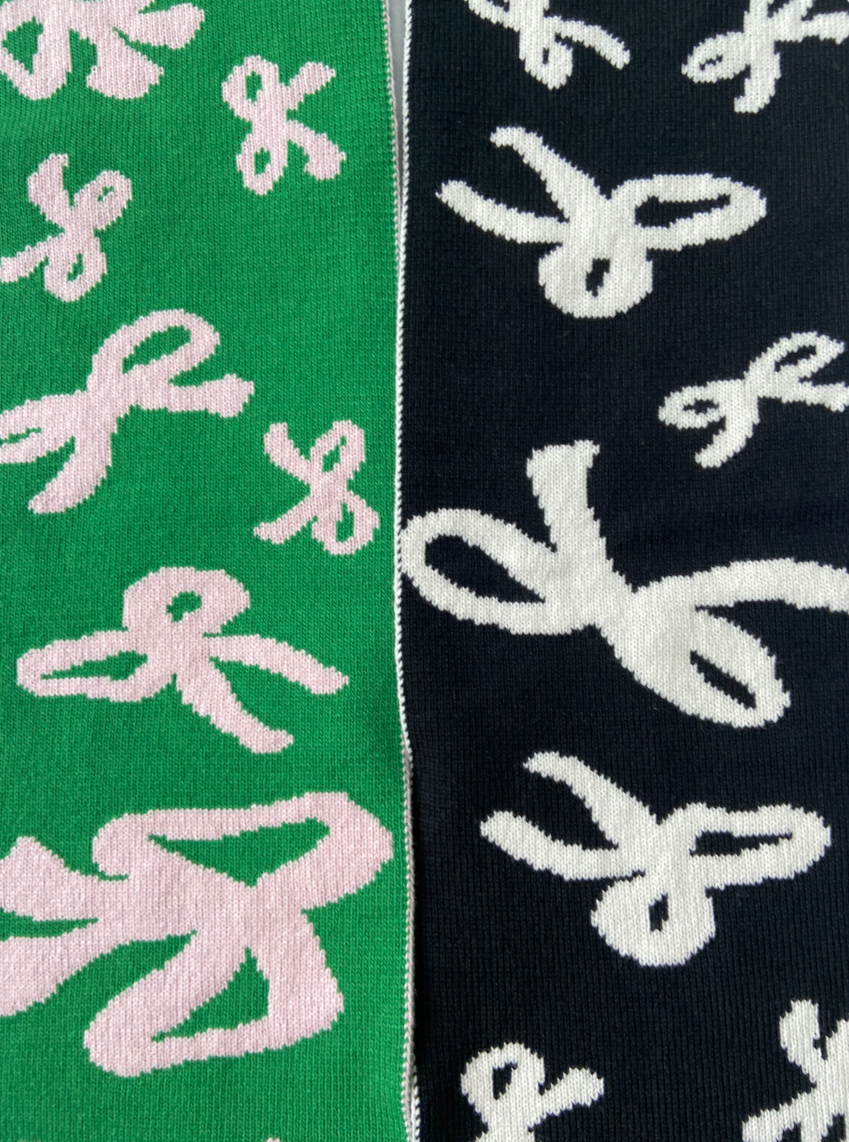 Bow Wool and Cashmere Scarf
