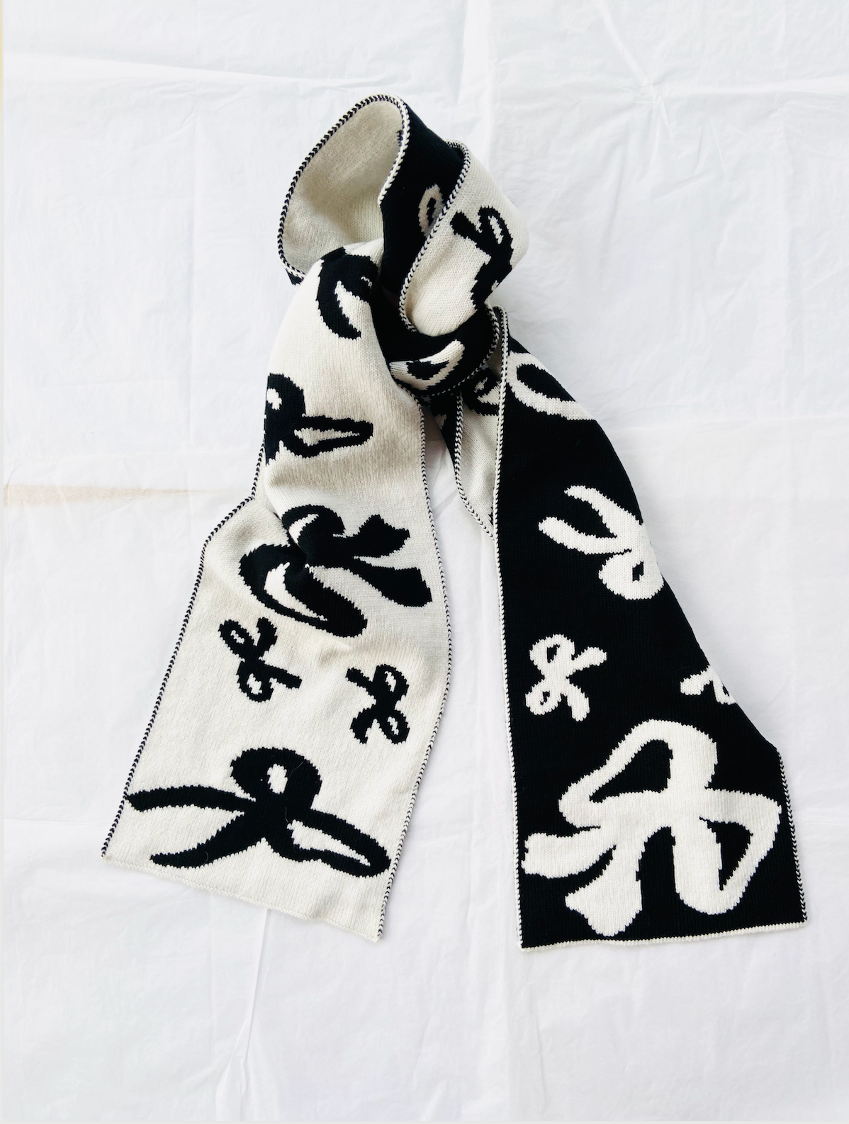 Bow Wool and Cashmere Scarf