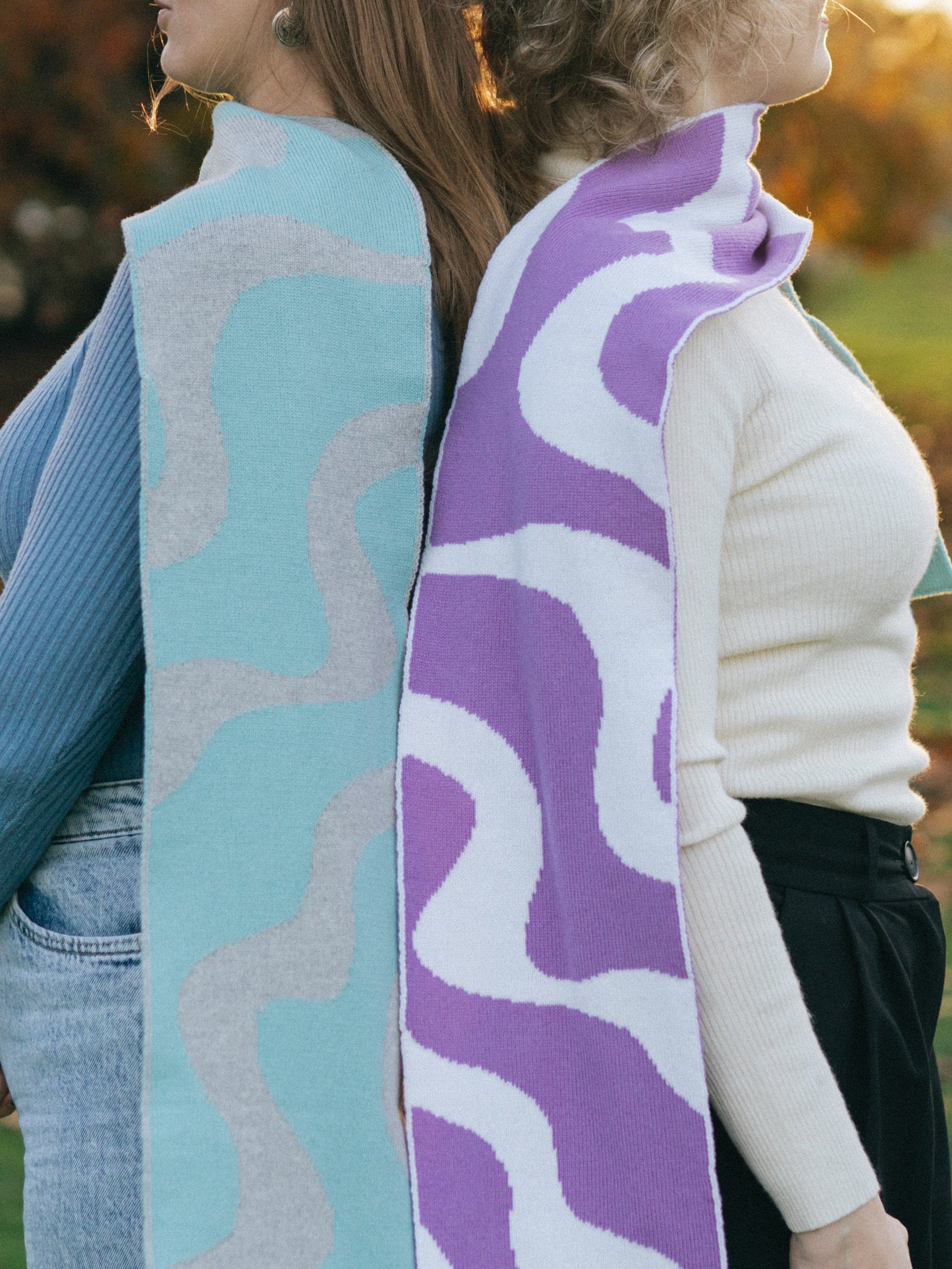 Wiggly Stripe Wool and Cashmere Scarf in Blue And Ash