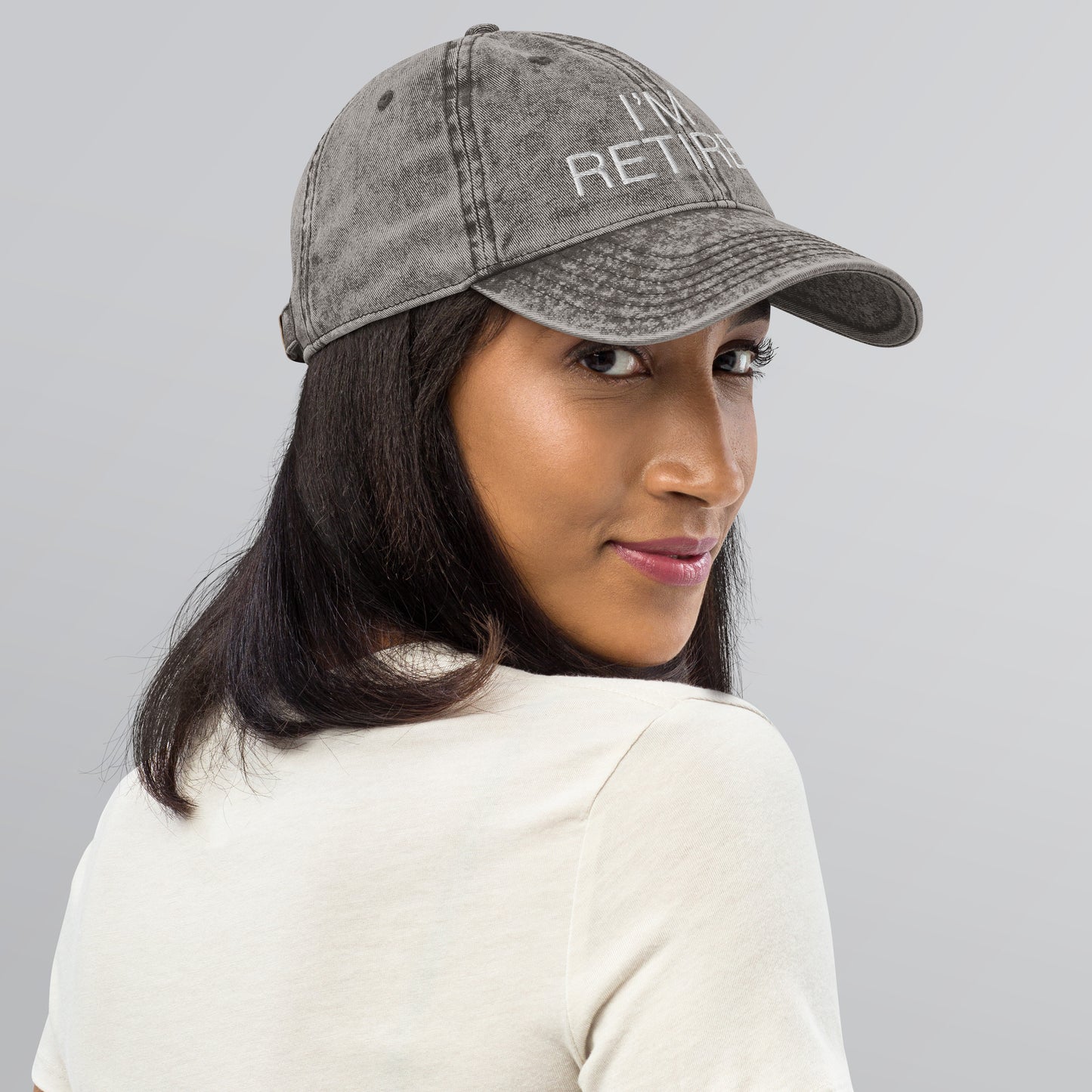 I'm Retired Embroidered Slogan Washed Cotton Cap in Light Grey