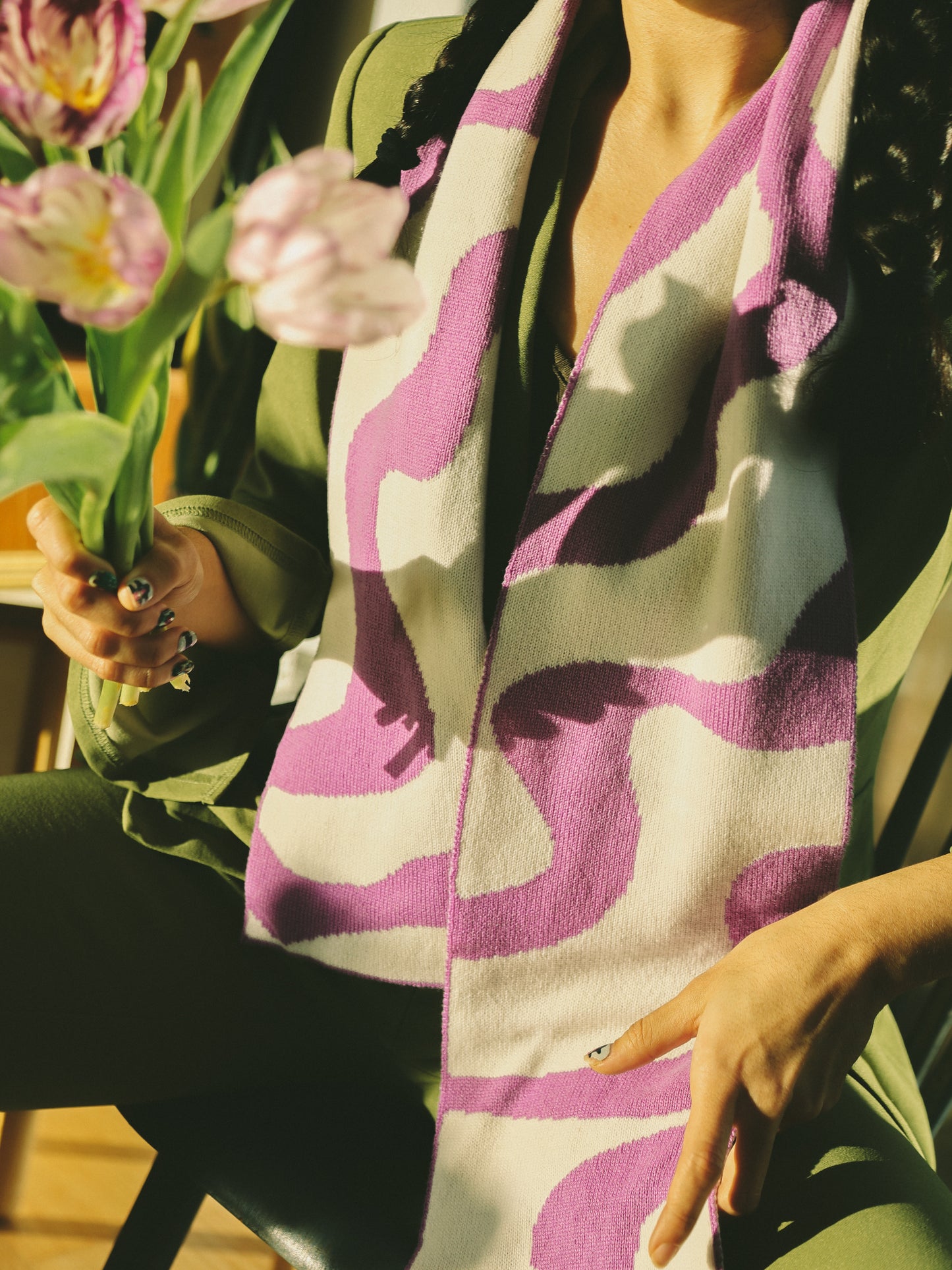 Wiggly Stripe Wool and Cashmere Scarf in Beige And Purple