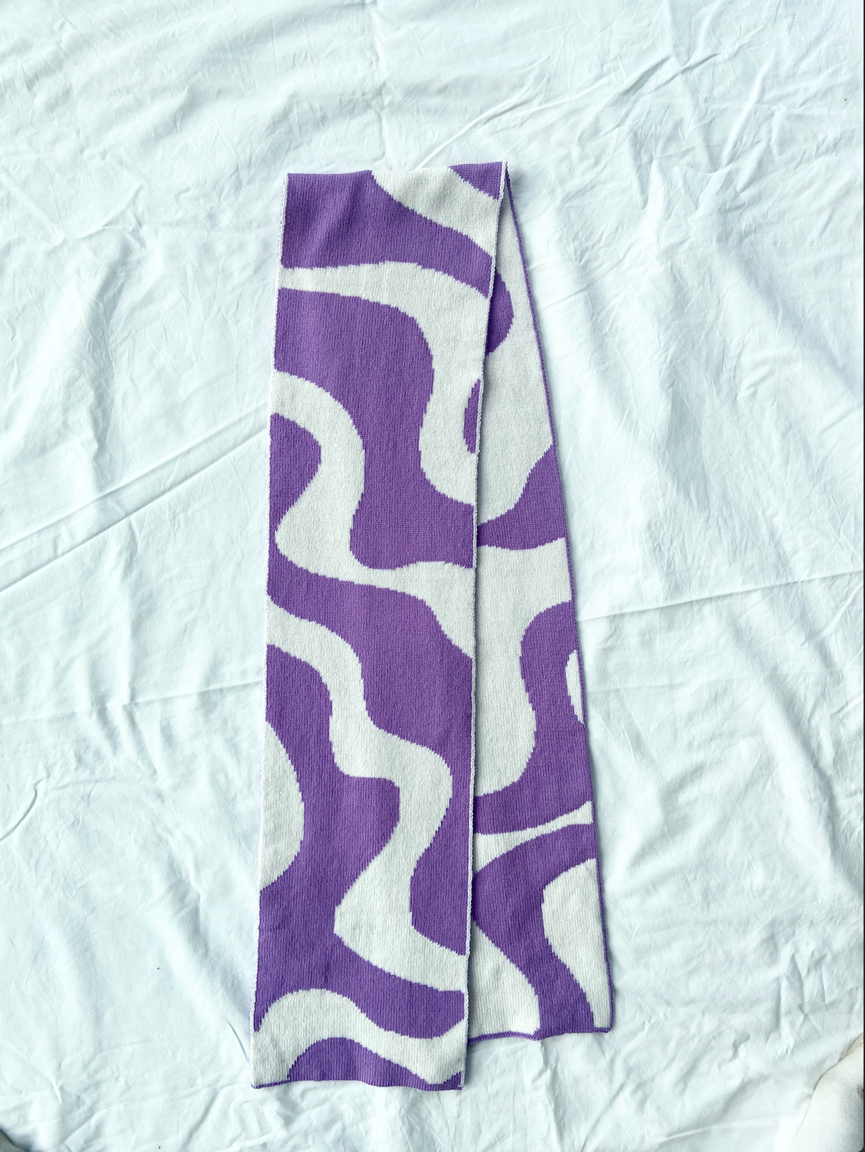 Wiggly Stripe Wool and Cashmere Scarf in Beige And Purple