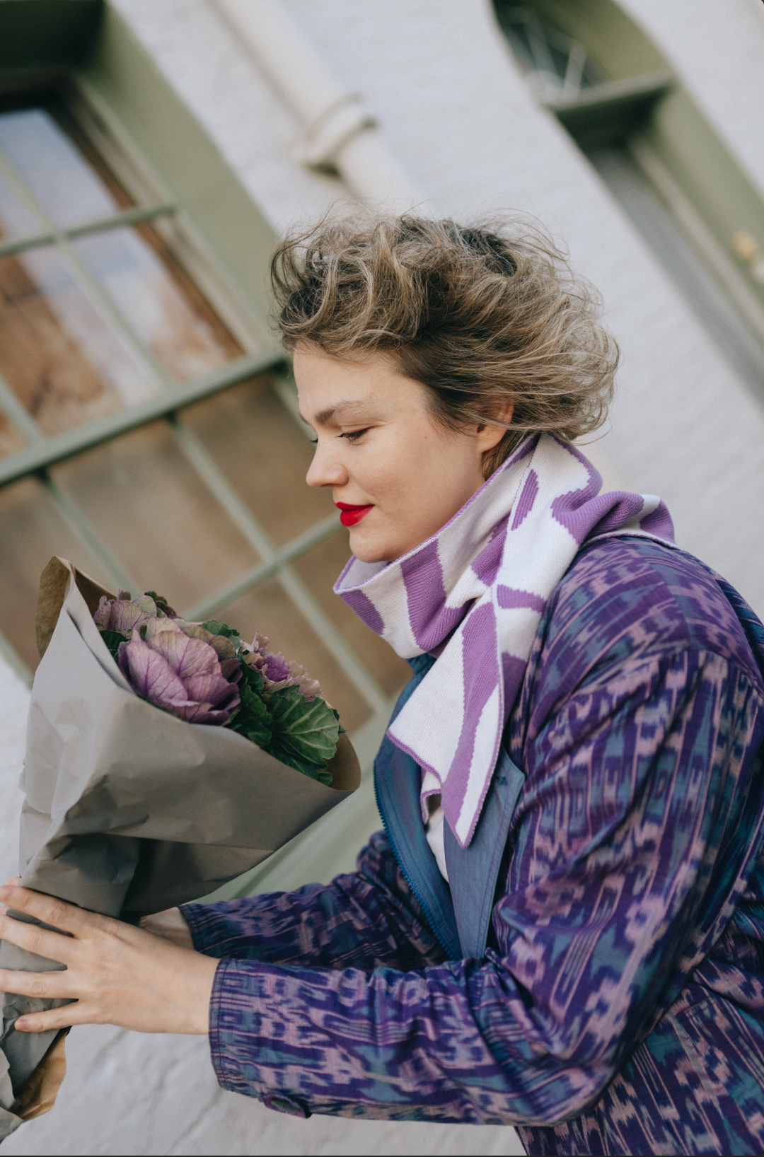 Wiggly Stripe Wool and Cashmere Scarf in Beige And Purple
