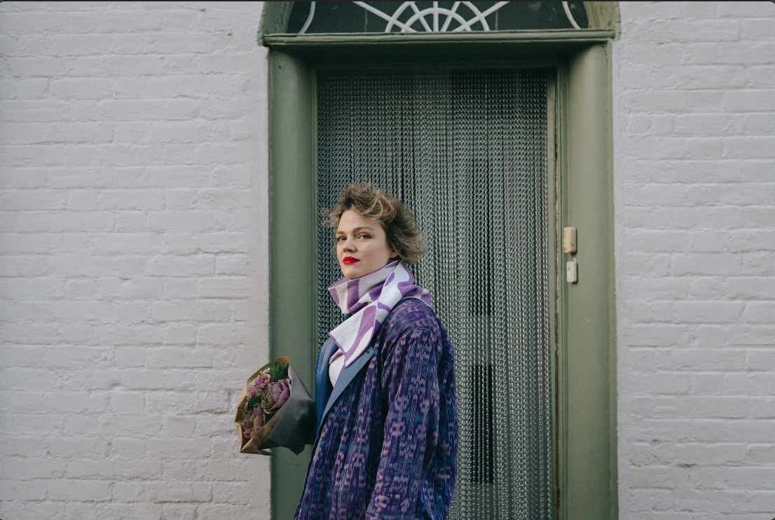 Wiggly Stripe Wool and Cashmere Scarf in Beige And Purple