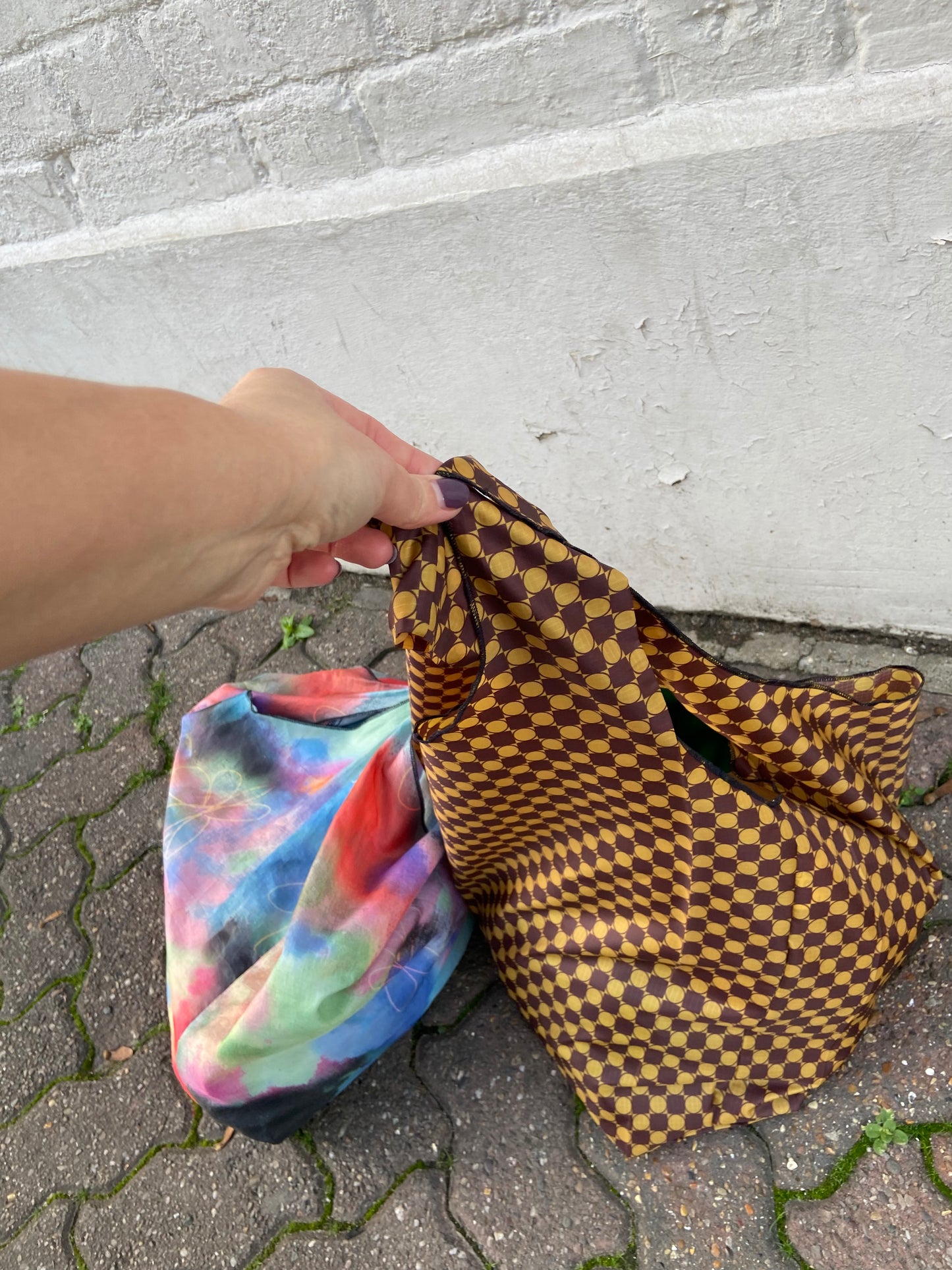Checkered Parachute Print Shopper Bag