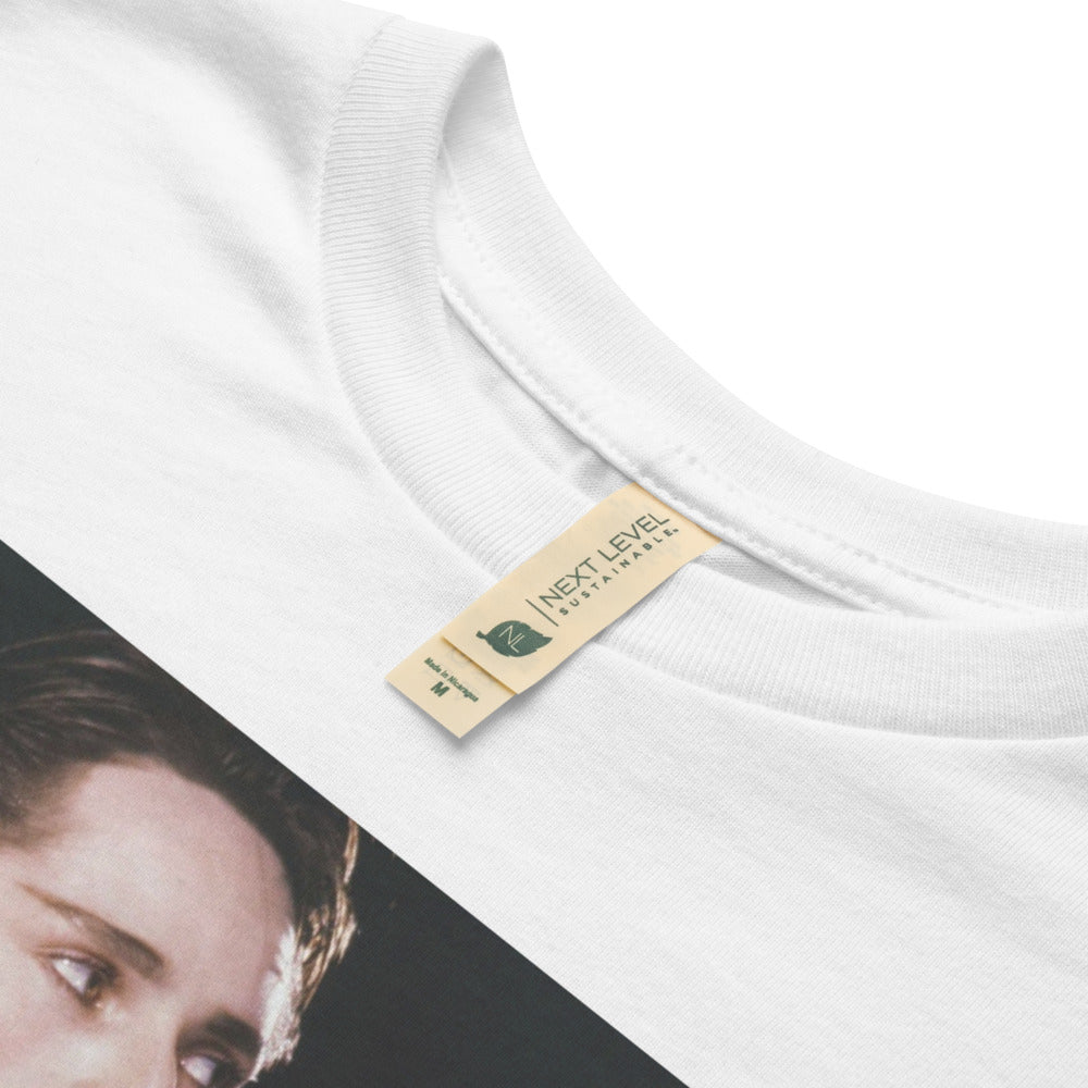 The 80s Rock & Roll Queen. Sustainable T-Shirt