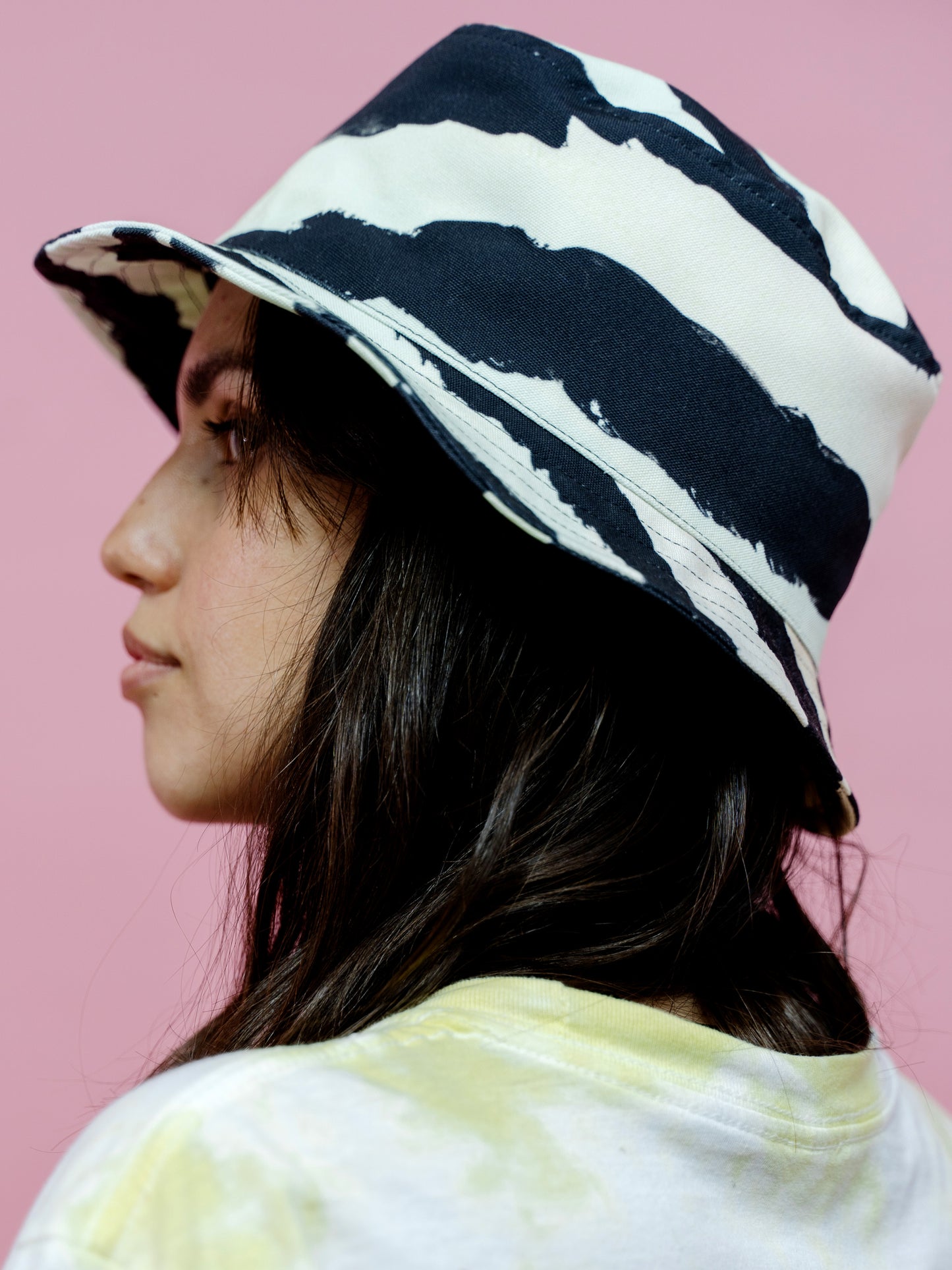 Unisex Painted Stripe Bucket Hat in Two Colourways