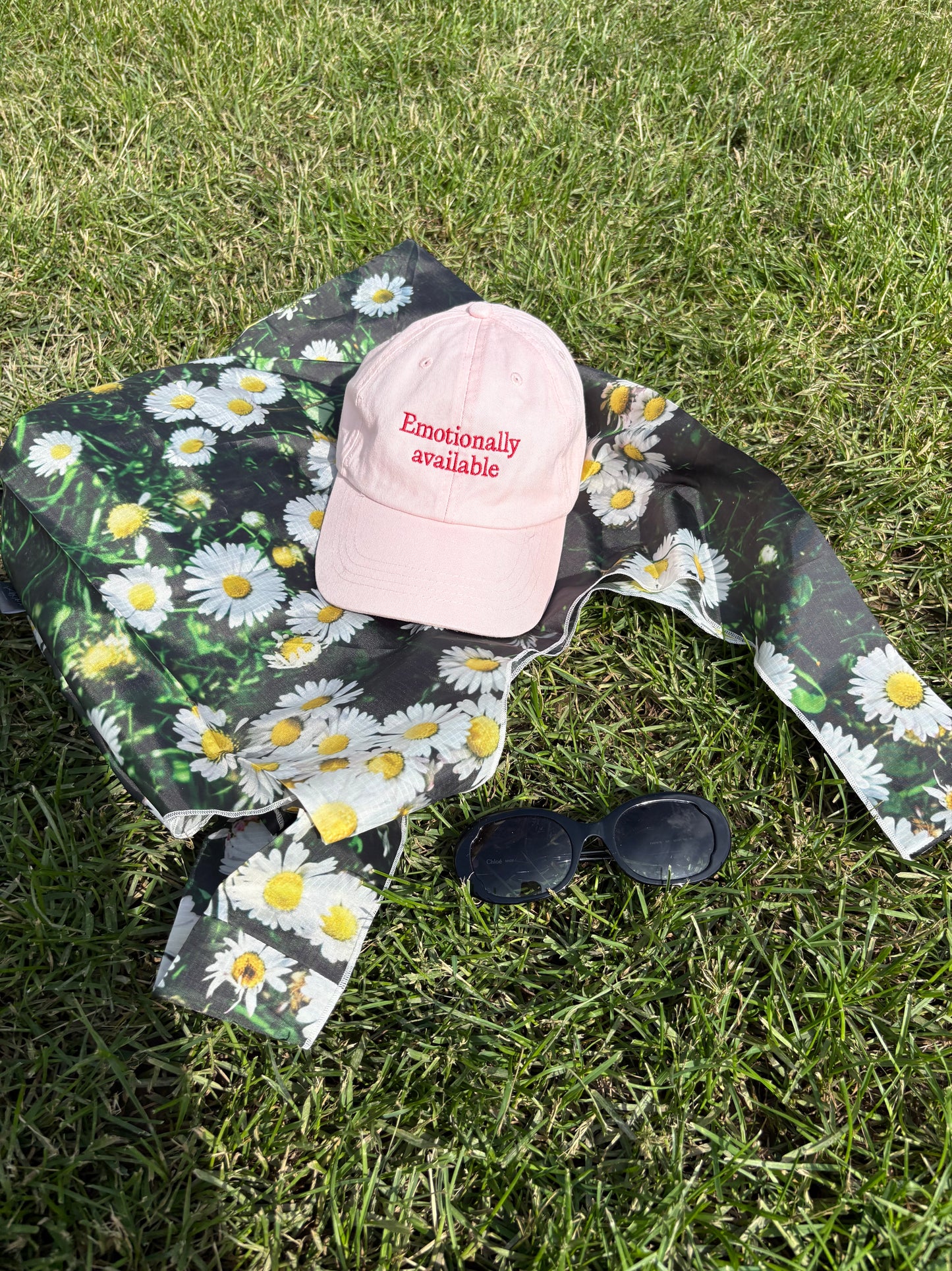 Daisy Meadow Waterproof Reusable Tote Bag