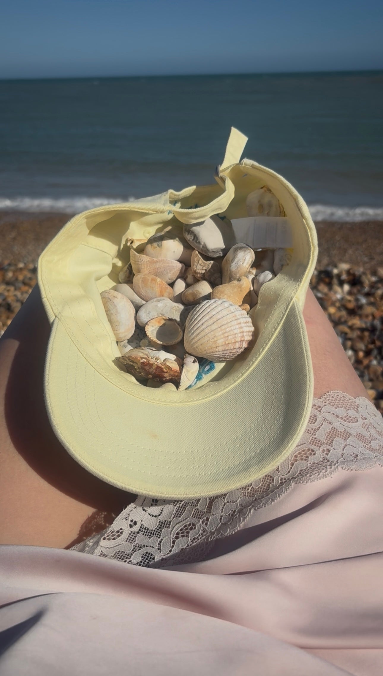Do not Disturb Slogan Pastel Baseball hat