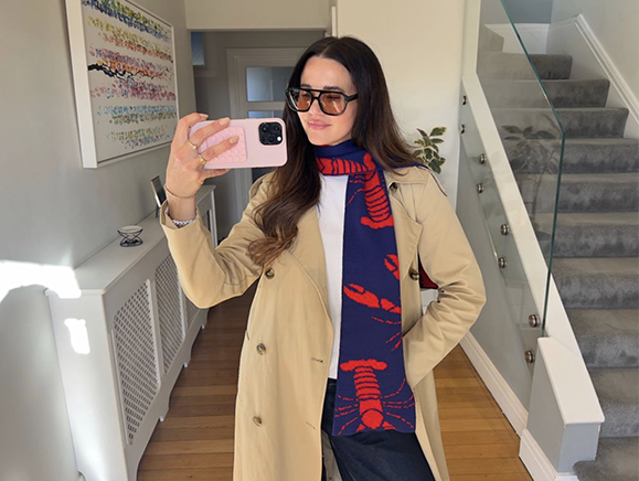 Lobster Wool and Cashmere Scarf in Red and Navy