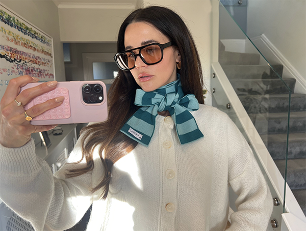 Wool and Cashmere Skinny Scarf with Stripes in Blue and Teal