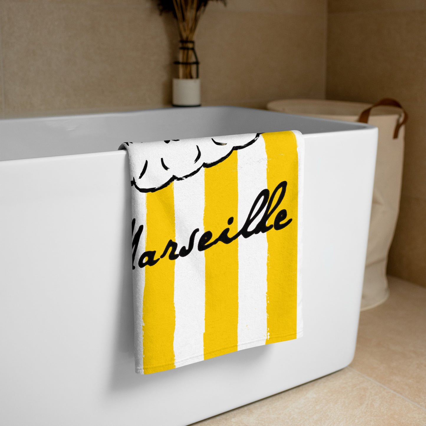 Le Sardine Bath and Beach Towel