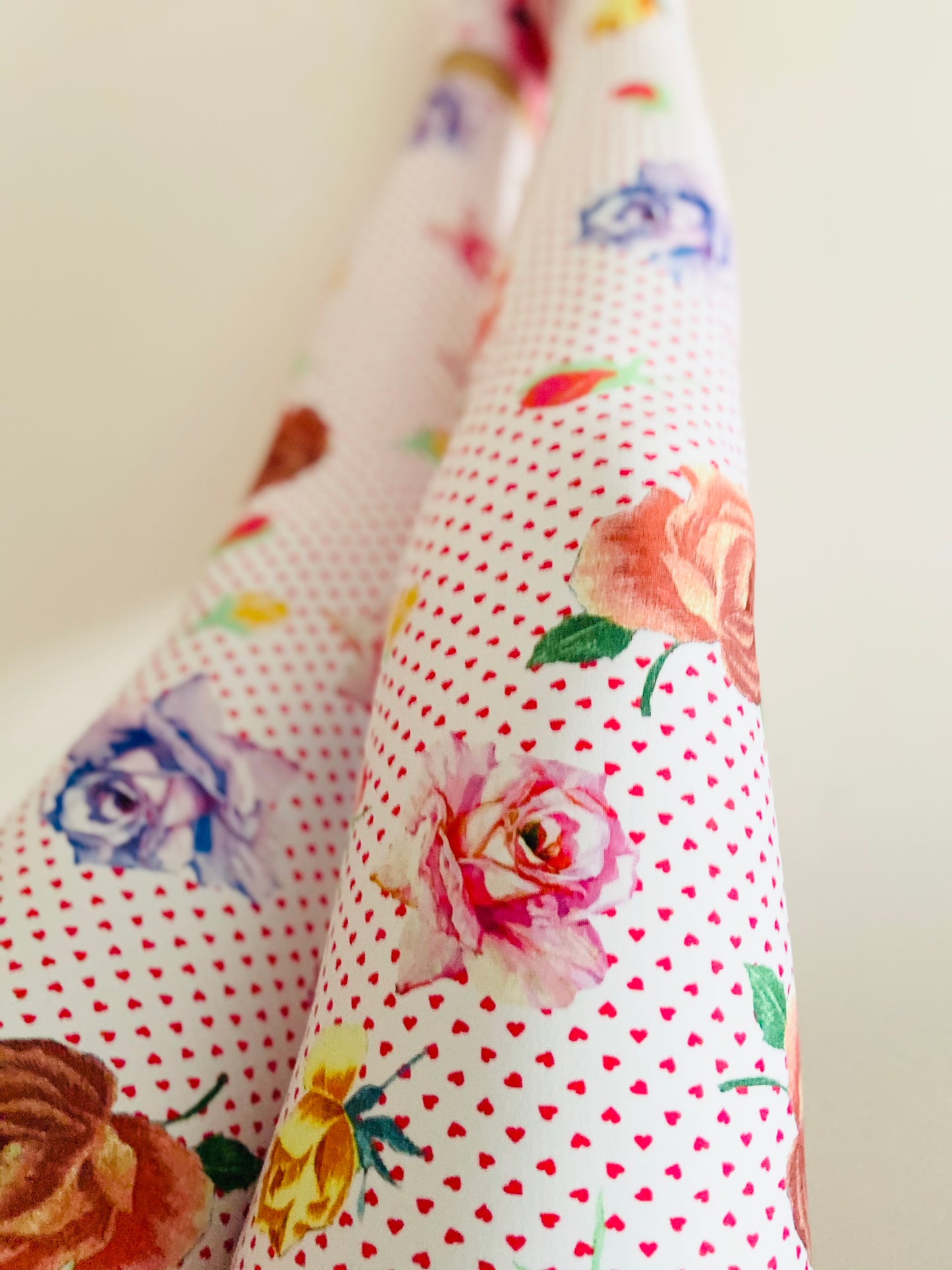 Rose Love Heart Print Highwaisted Yoga Leggings