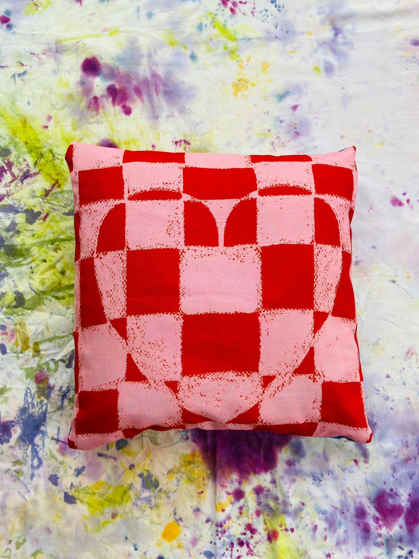 Checkered Heart Reversible Linen Look Cushion
