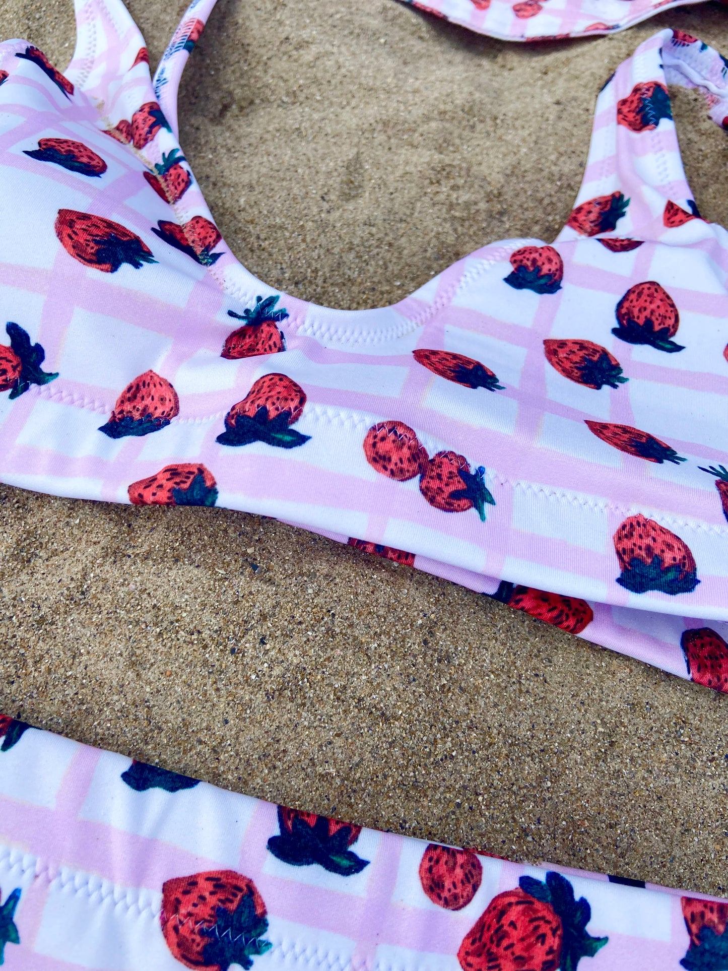 Strawberry Recycled High-waisted Bikini